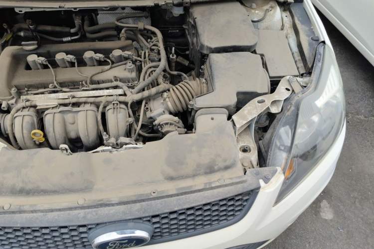 Used Ford Focus 2013 Hatchback Classic 1.8L Automatic Base Model Engine Bay Left