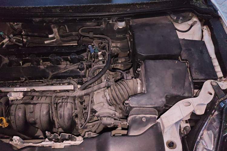 Used Ford Focus 2013 Hatchback Classic 1.8L Manual Base Model Engine Bay Left
