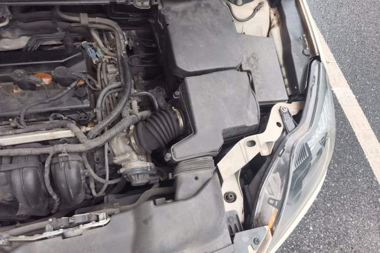 Used Ford Focus 2013 Hatchback Classic 1.8L Manual Base Model Engine Bay Left