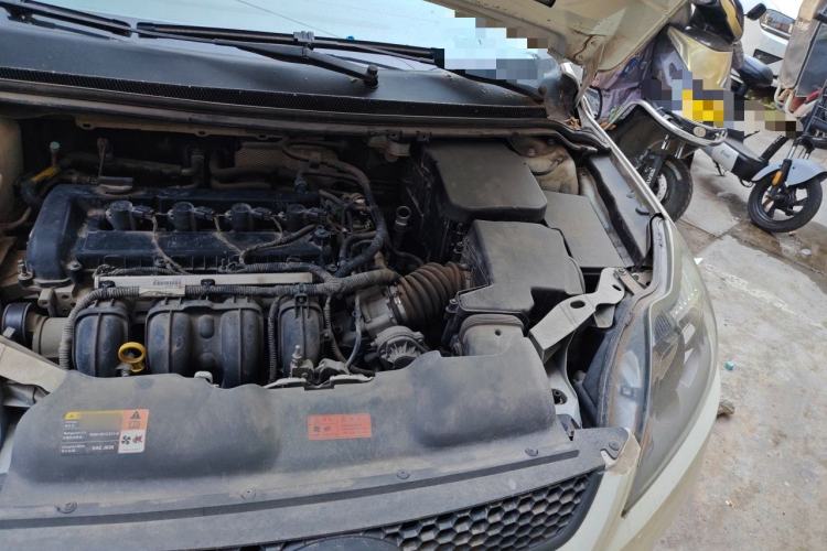 Used Ford Focus 2013 Hatchback Classic 1.8L Automatic Millionth Anniversary Edition Engine Bay Left