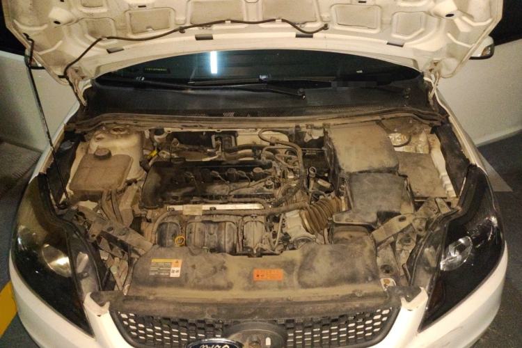 Used Ford Focus 2013 Hatchback Classic 1.8L Automatic Base Model Engine Bay