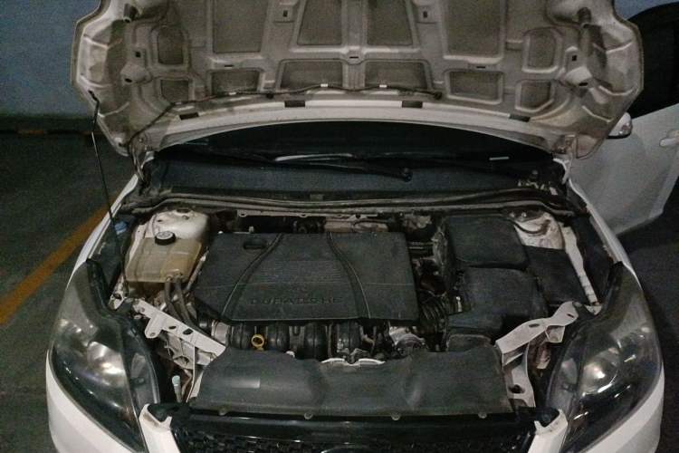 Used Ford Focus 2013 Hatchback Classic 1.8L Automatic Fashion Edition Engine Bay