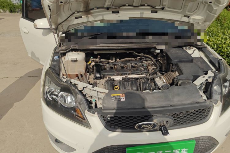 Used Ford Focus 2013 Hatchback Classic 1.8L Manual Base Model Engine Bay Right