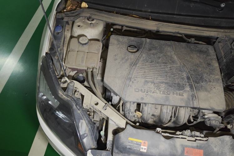 Used Ford Focus 2013 Hatchback Classic 1.8L Manual Base Model Engine Bay Right