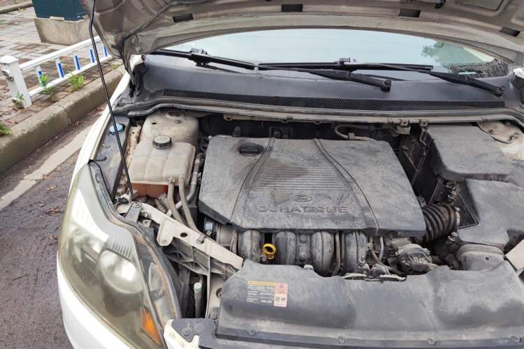 Used Ford Focus 2013 Hatchback Classic 1.8L Manual Fashion Edition Engine Bay Right
