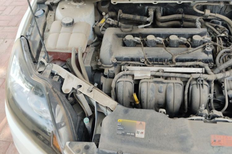 Used Ford Focus 2013 Hatchback Classic 1.8L Manual Base Model Engine Bay Right