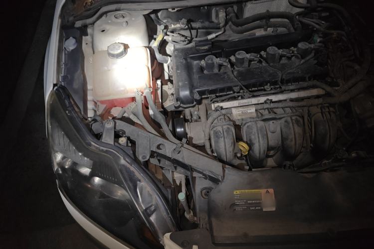 Used Ford Focus 2013 Hatchback Classic 1.8L Automatic Base Model Engine Bay Right