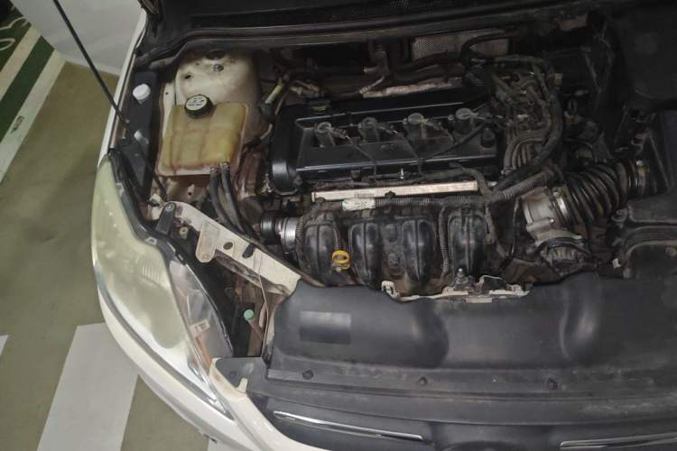 Used Ford Focus 2013 Hatchback Classic 1.8L Automatic Base Model Engine Bay Right