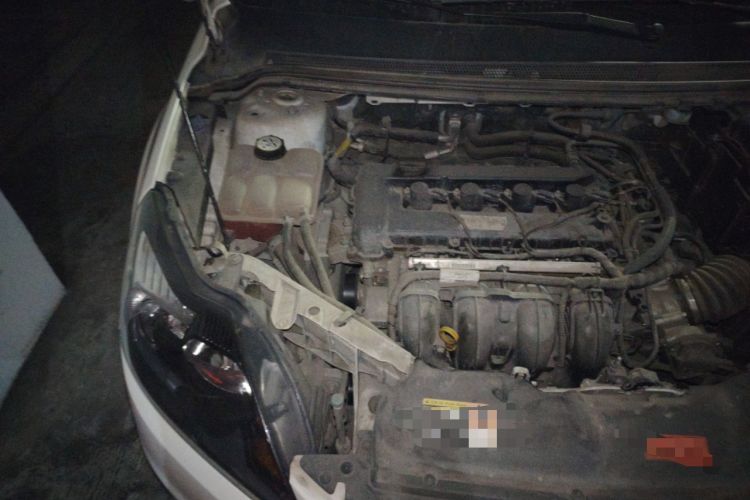 Used Ford Focus 2013 Hatchback Classic 1.8L Manual Millionth Anniversary Edition Engine Bay Right