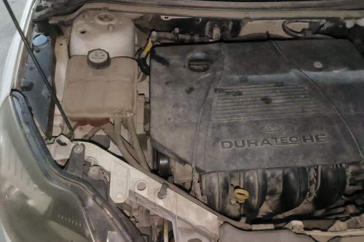 Used Ford Focus 2013 Hatchback Classic 1.8L Automatic Base Model Engine Bay Right