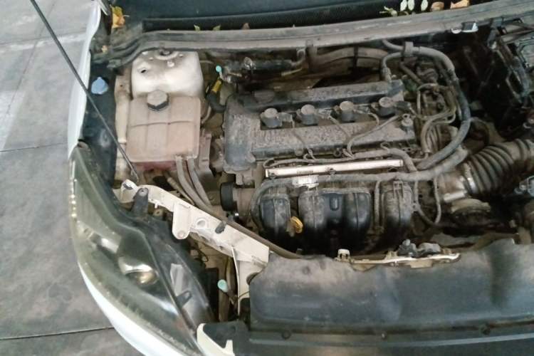 Used Ford Focus 2013 Hatchback Classic 1.8L Manual Base Model Engine Bay Right
