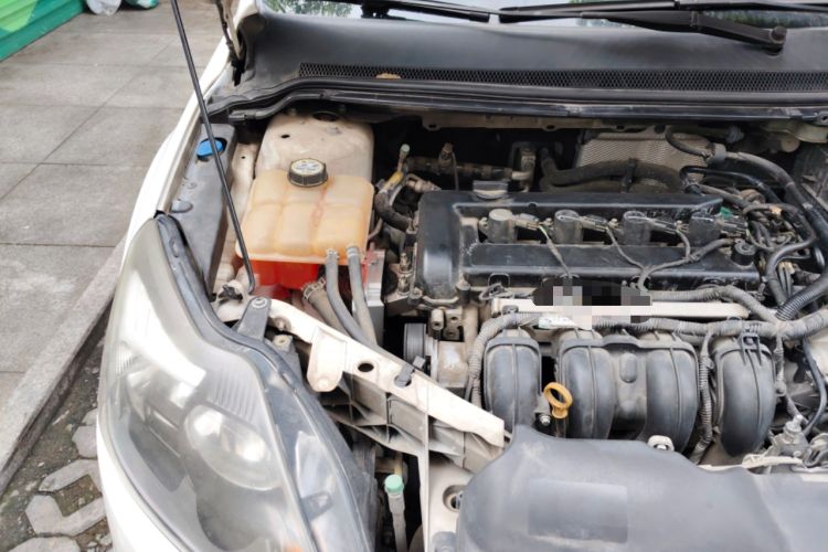 Used Ford Focus 2013 Hatchback Classic 1.8L Automatic Base Model Engine Bay Right