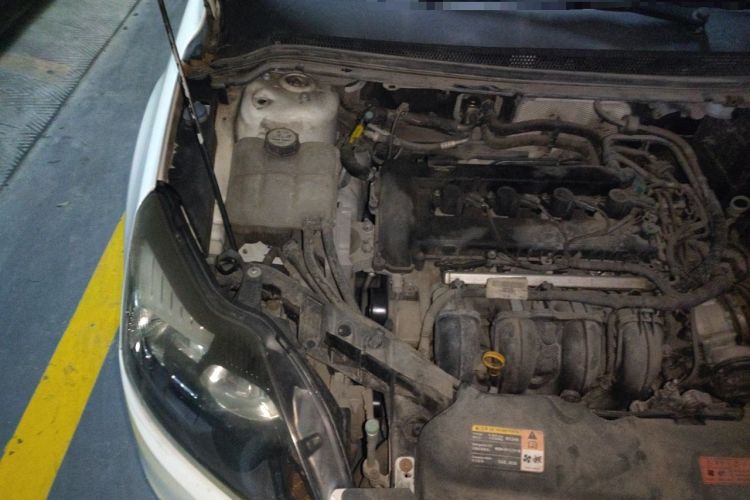 Used Ford Focus 2013 Hatchback Classic 1.8L Automatic Base Model Engine Bay Right