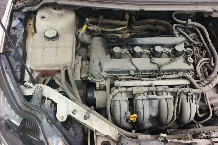 Used Ford Focus 2013 Hatchback Classic 1.8L Manual Base Model Engine Bay Right