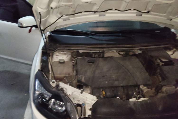 Used Ford Focus 2013 Hatchback Classic 1.8L Automatic Fashion Edition Engine Bay Right