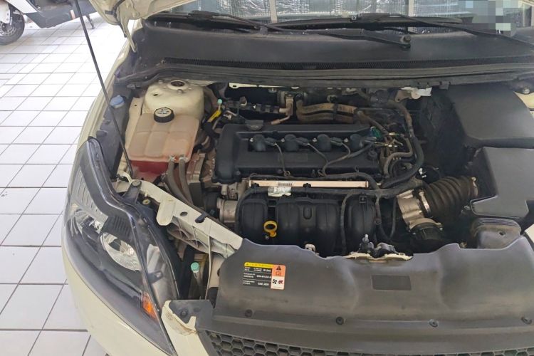 Used Ford Focus 2013 Hatchback Classic 1.8L Manual Base Model Engine Bay Right