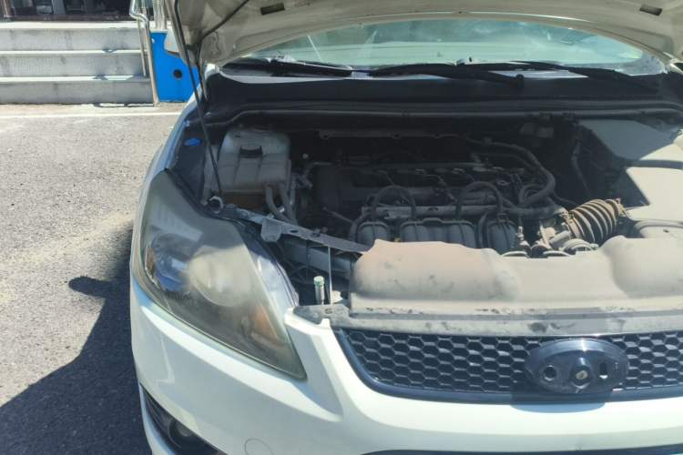 Used Ford Focus 2013 Hatchback Classic 1.8L Manual Fashion Edition Engine Bay Right