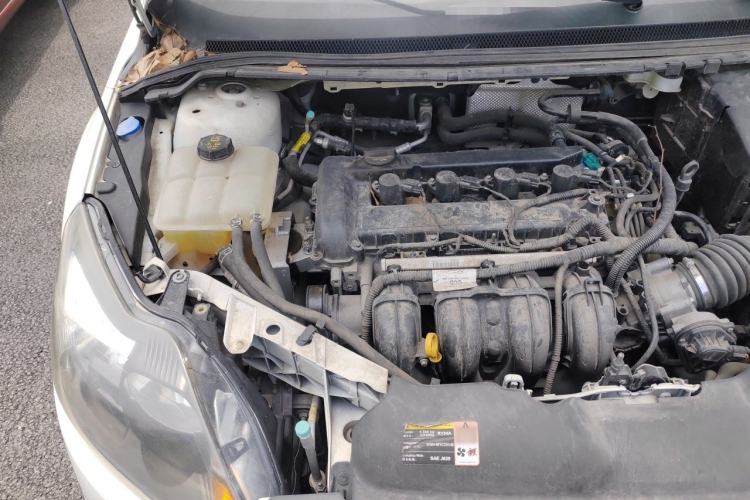 Used Ford Focus 2013 Hatchback Classic 1.8L Automatic Base Model Engine Bay Right