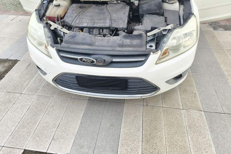 Used Ford Focus 2013 Sedan Classic 1.8L Automatic Fashion Edition Engine Bay