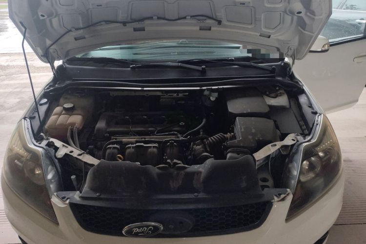 Used Ford Focus 2013 Hatchback Classic 1.8L Automatic Base Model Engine Bay