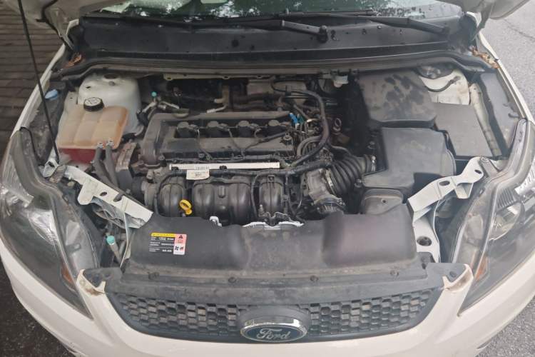 Used Ford Focus 2013 Hatchback Classic 1.8L Automatic Base Model Engine Bay