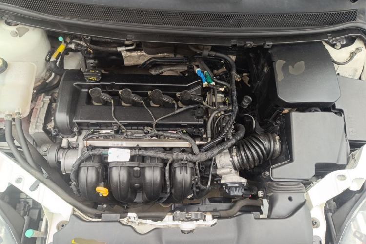Used Ford Focus 2013 Hatchback Classic 1.8L Automatic Base Model Engine Bay