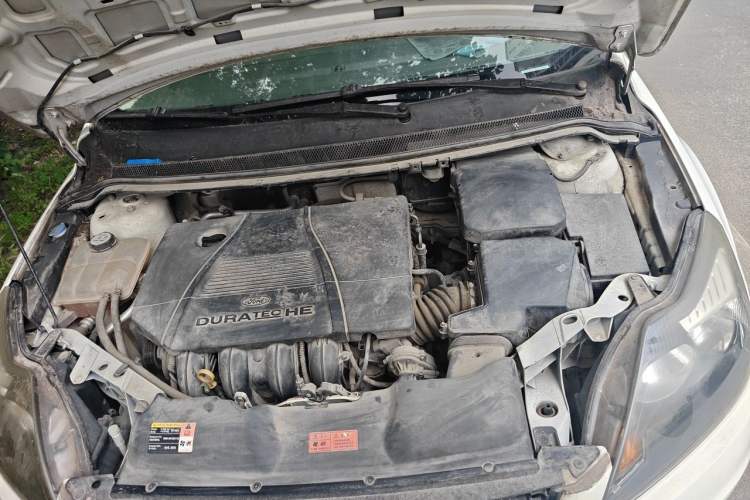 Used Ford Focus 2013 Hatchback Classic 1.8L Automatic Fashion Edition Engine Bay