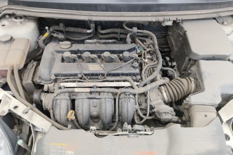 Used Ford Focus 2013 Hatchback Classic 1.8L Manual Base Model Engine Bay