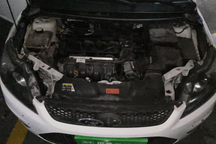 Used Ford Focus 2013 Hatchback Classic 1.8L Manual Base Model Engine Bay