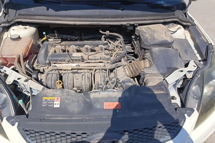 Used Ford Focus 2013 Hatchback Classic 1.8L Manual Base Model Engine Bay
