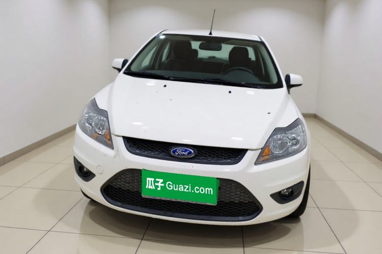 Used Ford Focus 2013 Hatchback Classic 1.8L Automatic Base Model Exterior 1
