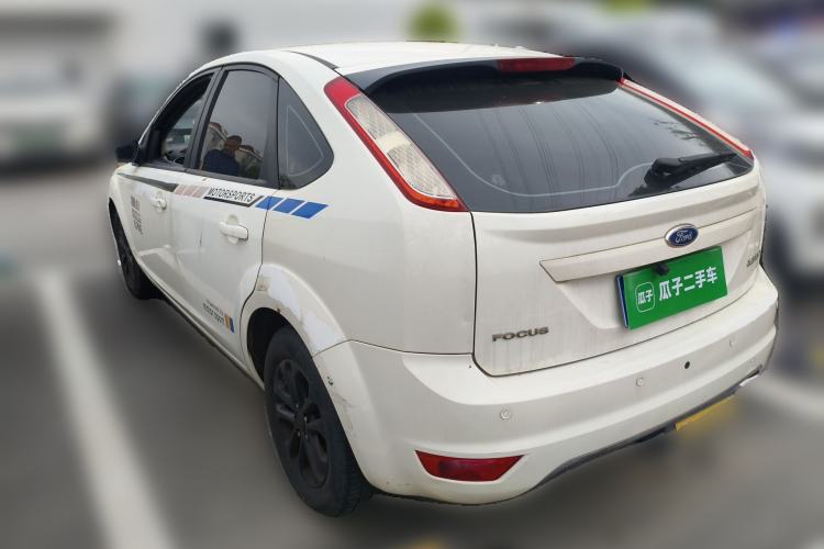 Used Ford Focus 2013 Hatchback Classic 1.8L Manual Base Model Exterior 3
