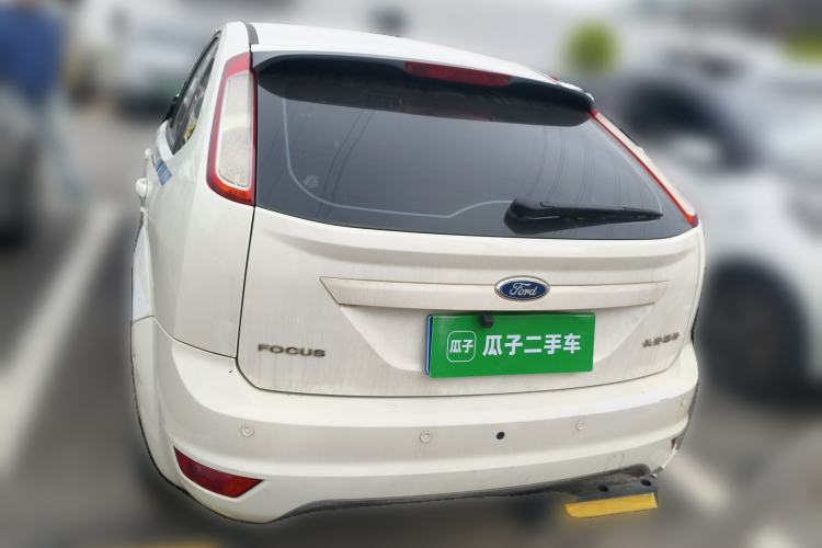Used Ford Focus 2013 Hatchback Classic 1.8L Manual Base Model Exterior 4