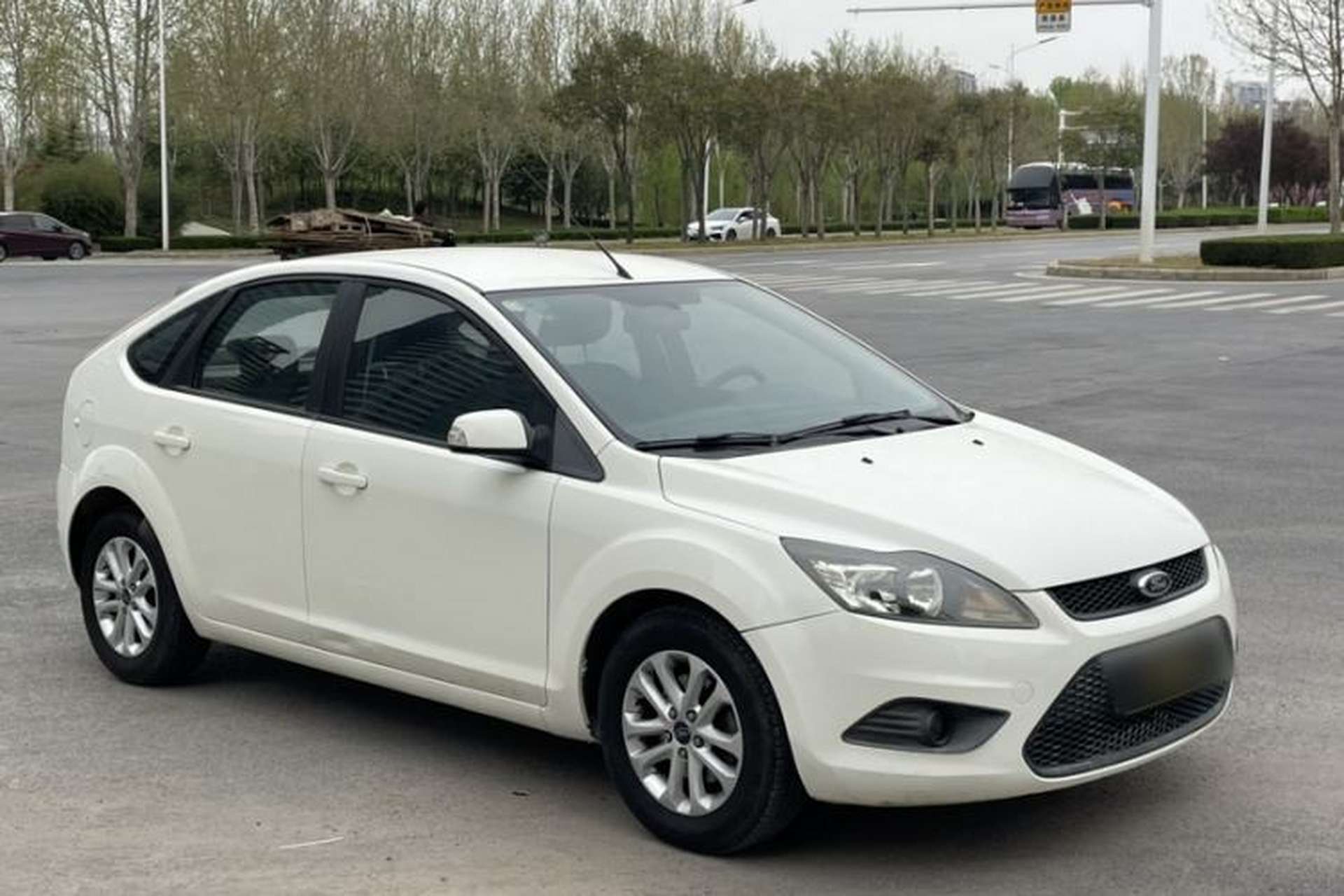Used Ford Focus 2013 Hatchback Classic 1.8L Manual Base Model Exterior 5