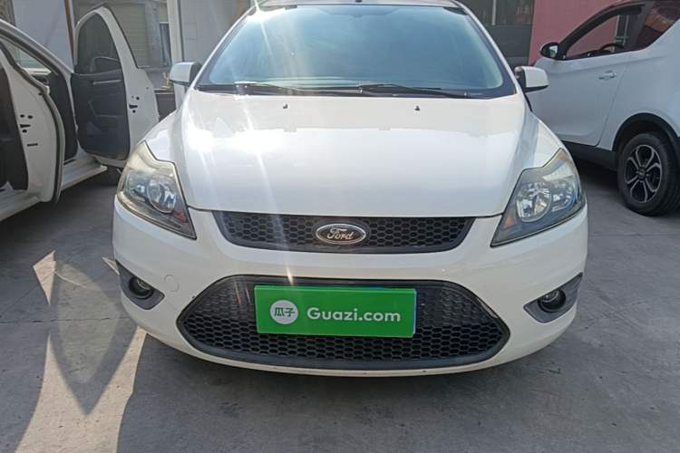 Used Ford Focus 2013 Hatchback Classic 1.8L Automatic Millionth Anniversary Edition Front