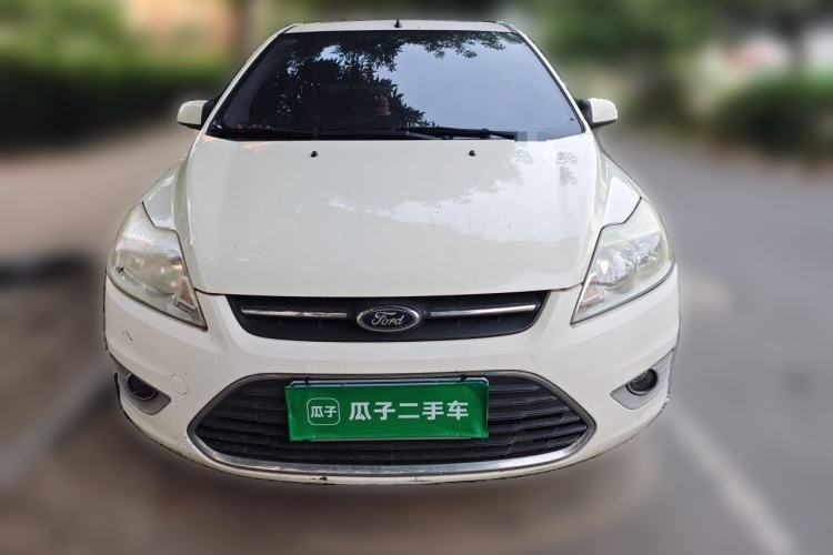 Used Ford Focus 2013 Sedan Classic 1.8L Manual Fashion Edition Front