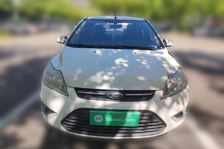 Used Ford Focus 2013 Sedan Classic 1.8L Automatic Base Model Front