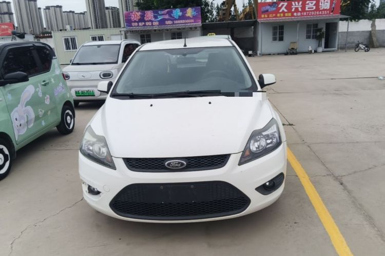 Used Ford Focus 2013 Hatchback Classic 1.8L Manual Base Model Front