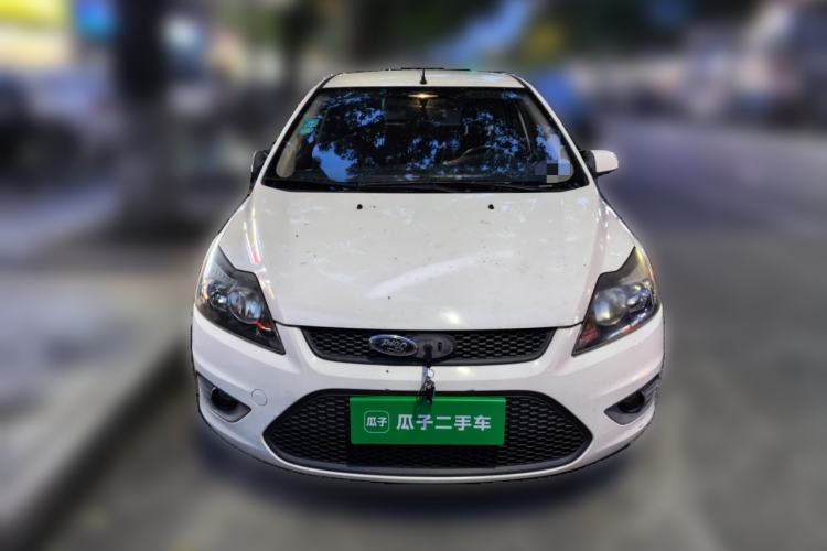 Used Ford Focus 2013 Hatchback Classic 1.8L Manual Base Model Front