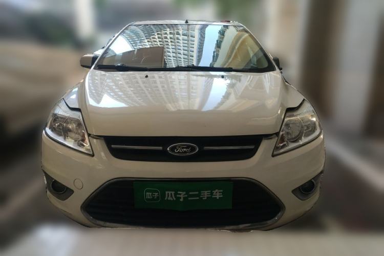 Used Ford Focus 2013 Sedan Classic 1.8L Automatic Fashion Edition Front