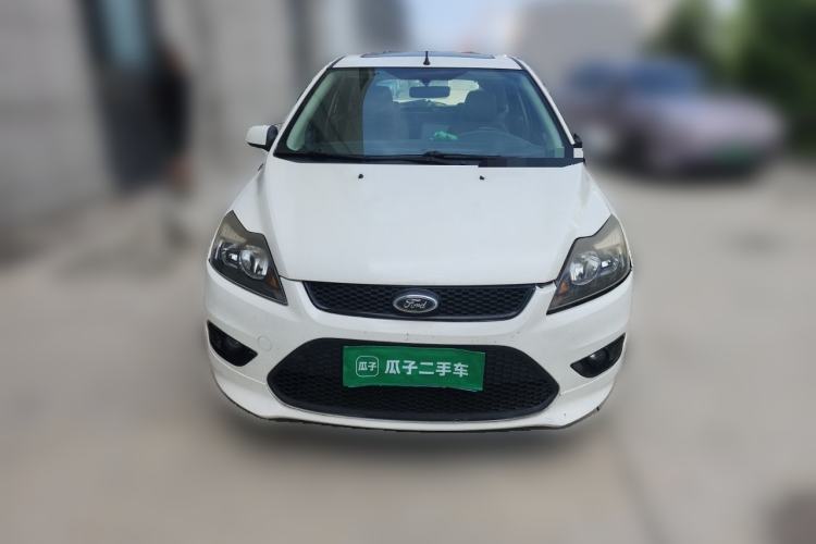 Used Ford Focus 2013 Hatchback Classic 1.8L Automatic Fashion Edition Front