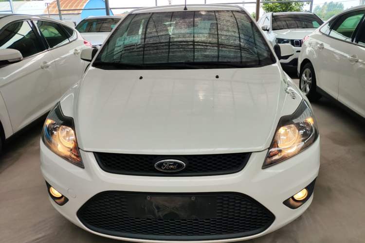 Used Ford Focus 2013 Hatchback Classic 1.8L Automatic Base Model Front