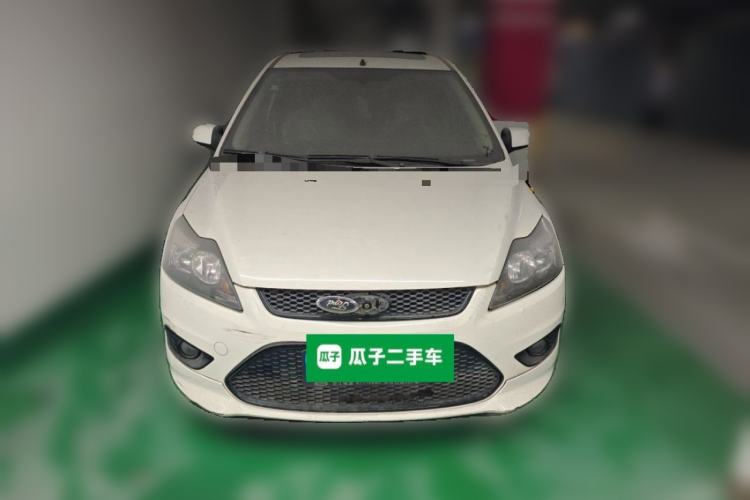 Used Ford Focus 2013 Hatchback Classic 1.8L Automatic Fashion Edition Front