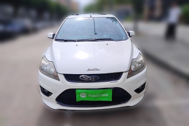 Used Ford Focus 2013 Hatchback Classic 1.8L Automatic Fashion Edition Front