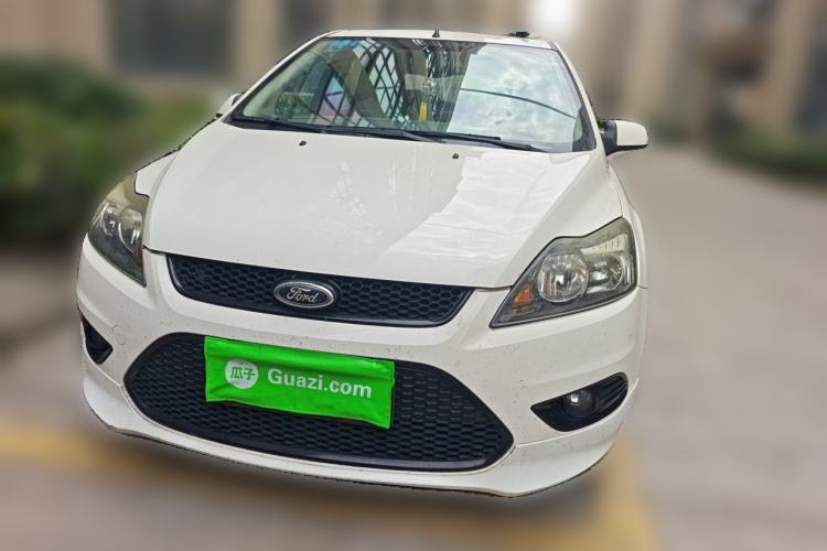Used Ford Focus 2013 Hatchback Classic 1.8L Manual Fashion Edition Front