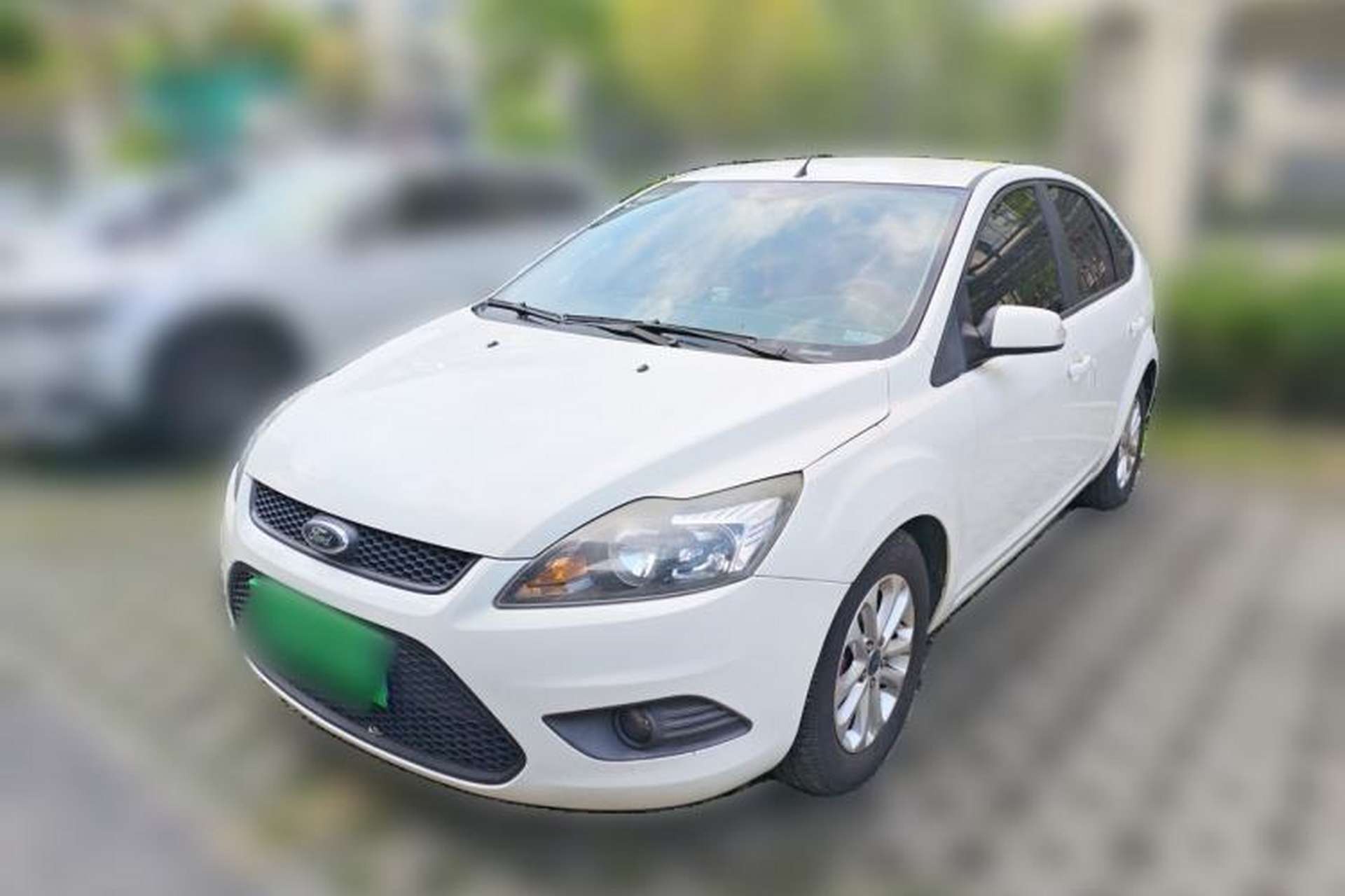 Used Ford Focus 2013 Hatchback Classic 1.8L Automatic Base Model Front Left 45 Deg