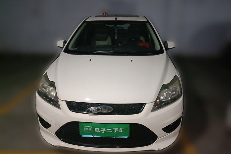 Used Ford Focus 2013 Hatchback Classic 1.8L Automatic Fashion Edition Front