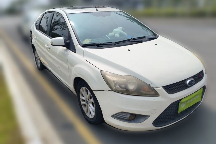 Used Ford Focus 2013 Hatchback Classic 1.8L Automatic Millionth Anniversary Edition Front Right 45 Deg