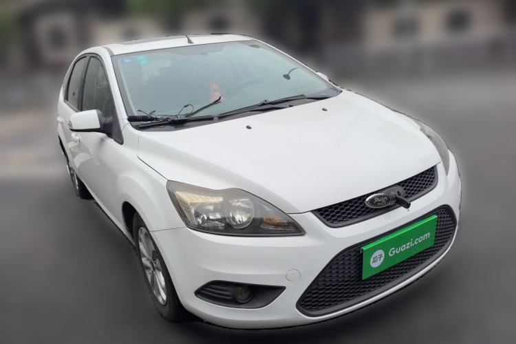 Used Ford Focus 2013 Hatchback Classic 1.8L Manual Millionth Anniversary Edition Front Right 45 Deg