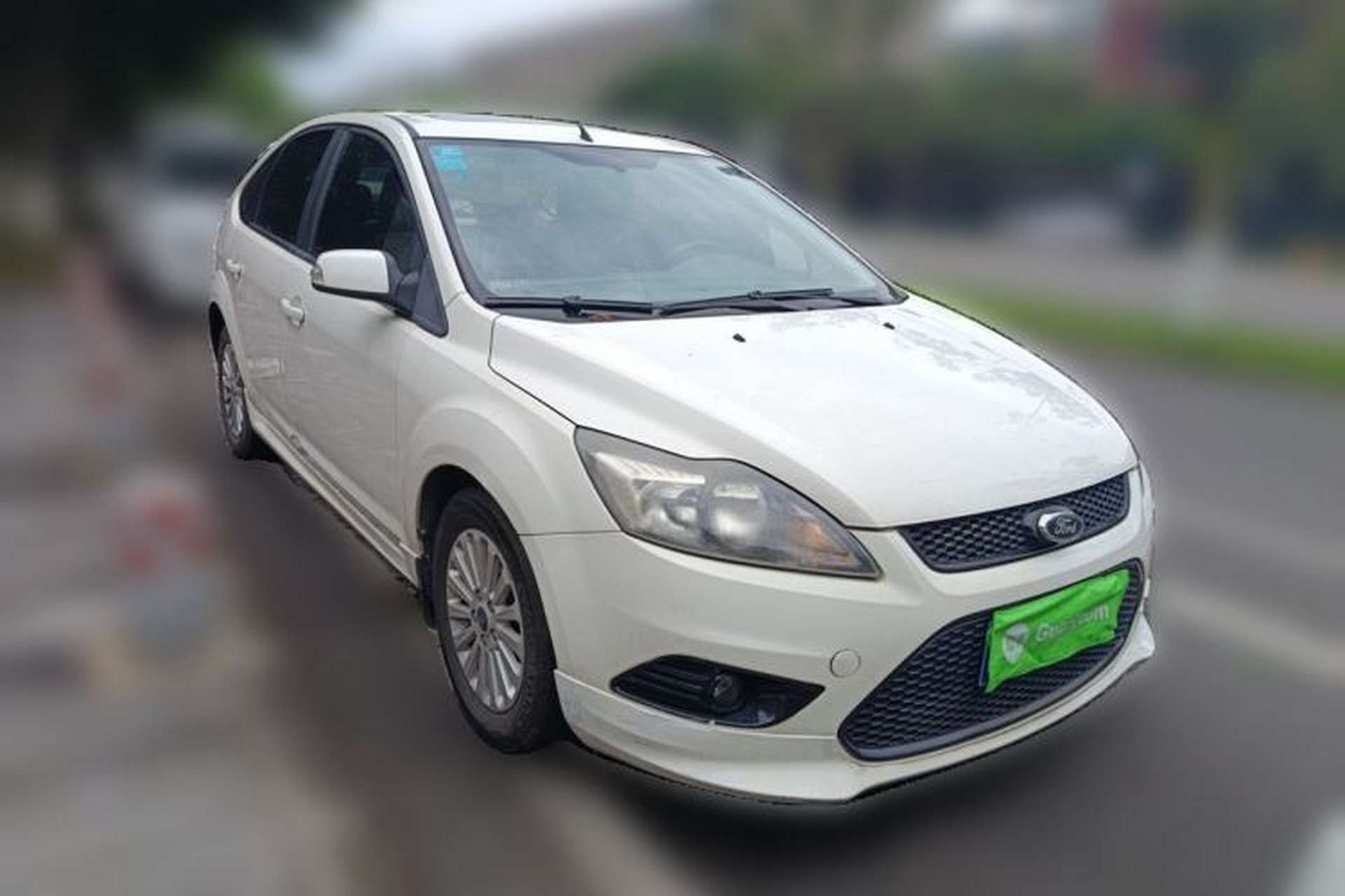 Used Ford Focus 2013 Hatchback Classic 1.8L Automatic Fashion Edition Front Right 45 Deg